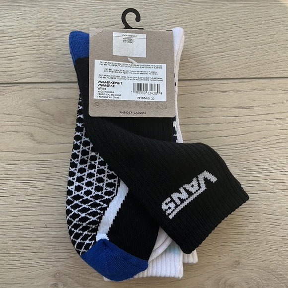 2-Pack Vans Socks - Picture 2 of 4